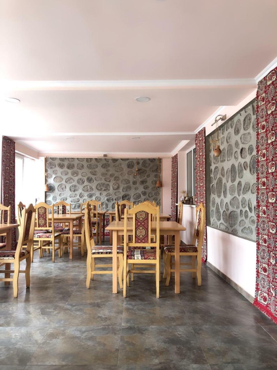 Zanger Hotel Goris Esterno foto